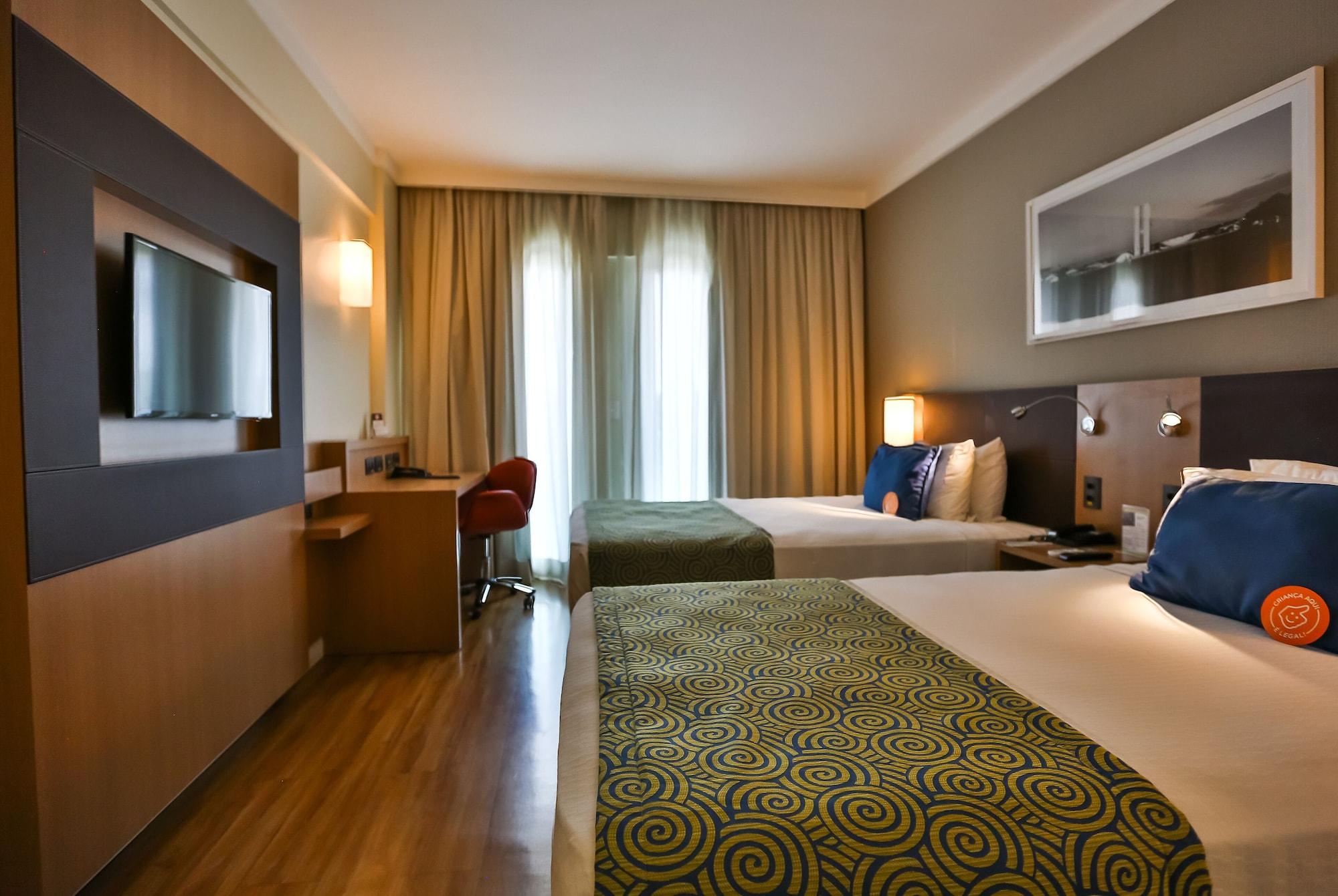 Quality Hotel & Suites Brasília Exterior photo