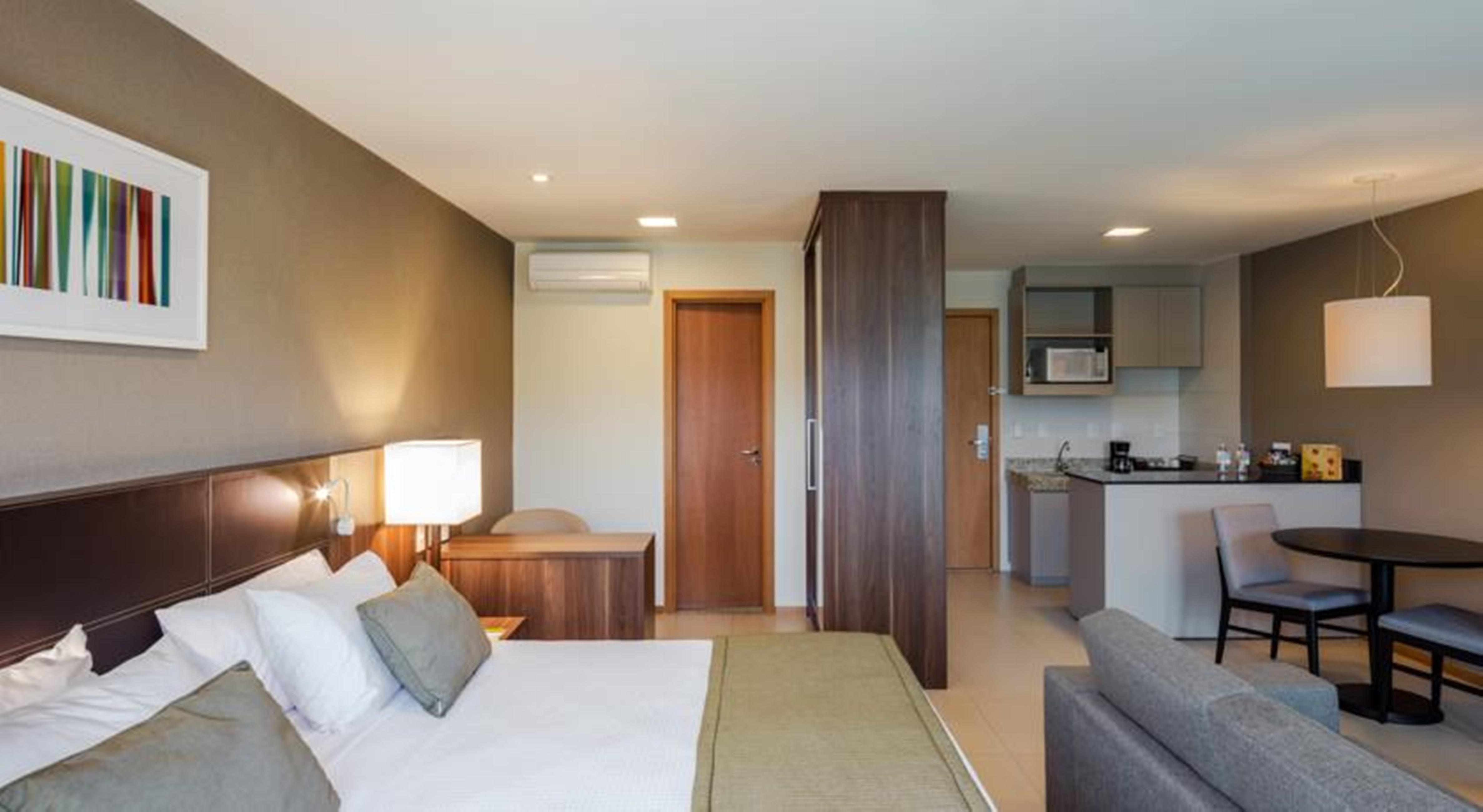 Quality Hotel & Suites Brasília Exterior photo