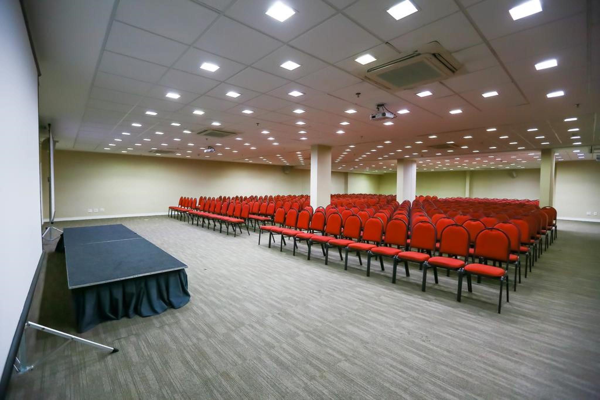 Quality Hotel & Suites Brasília Exterior photo