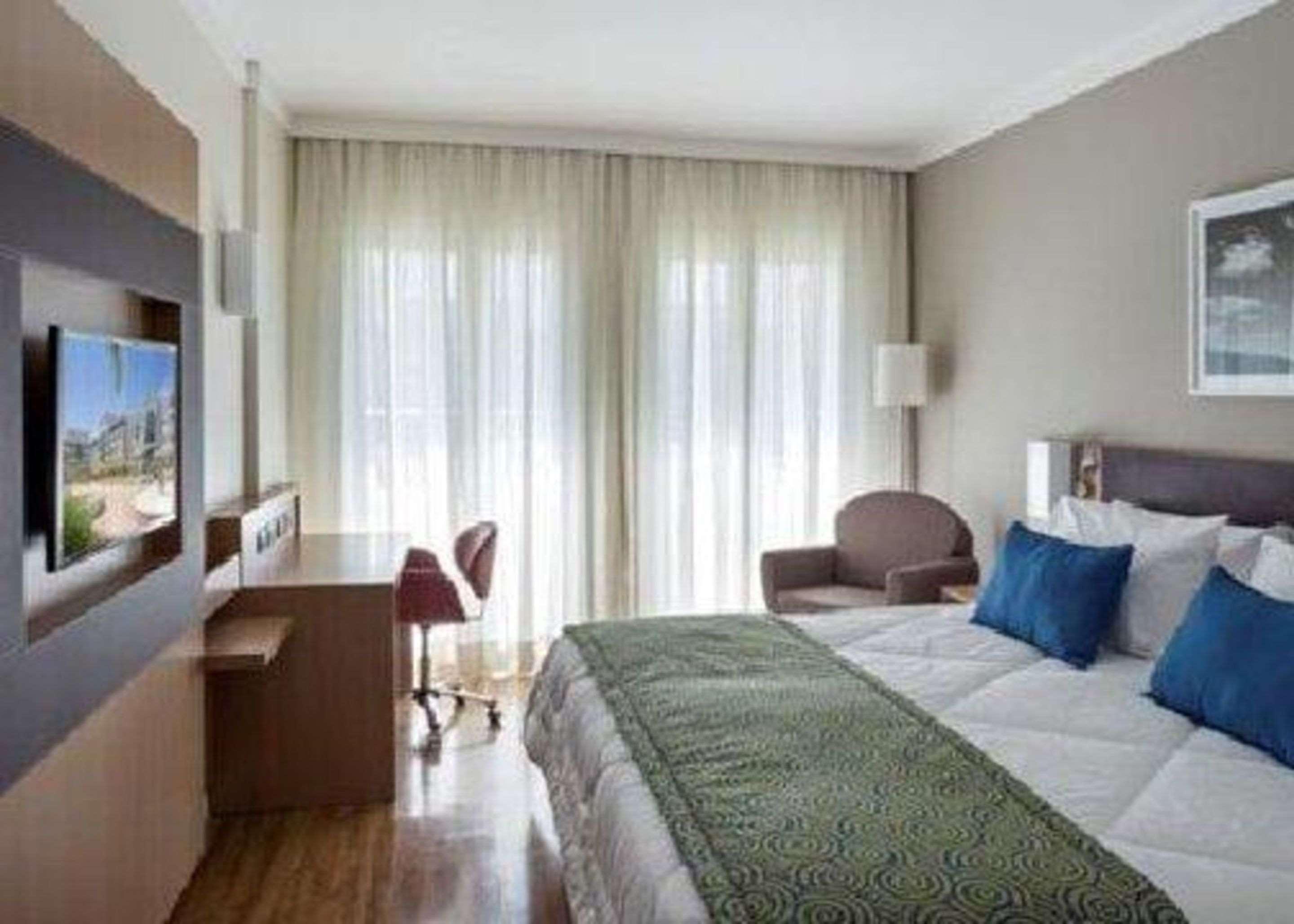 Quality Hotel & Suites Brasília Exterior photo