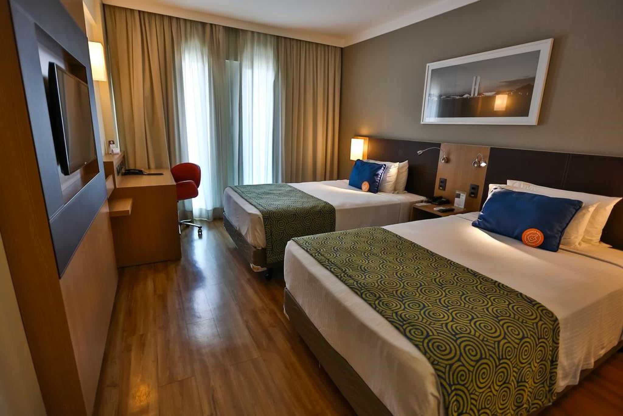 Quality Hotel & Suites Brasília Exterior photo