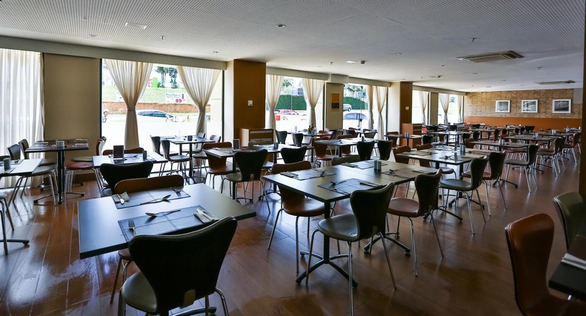 Quality Hotel & Suites Brasília Exterior photo