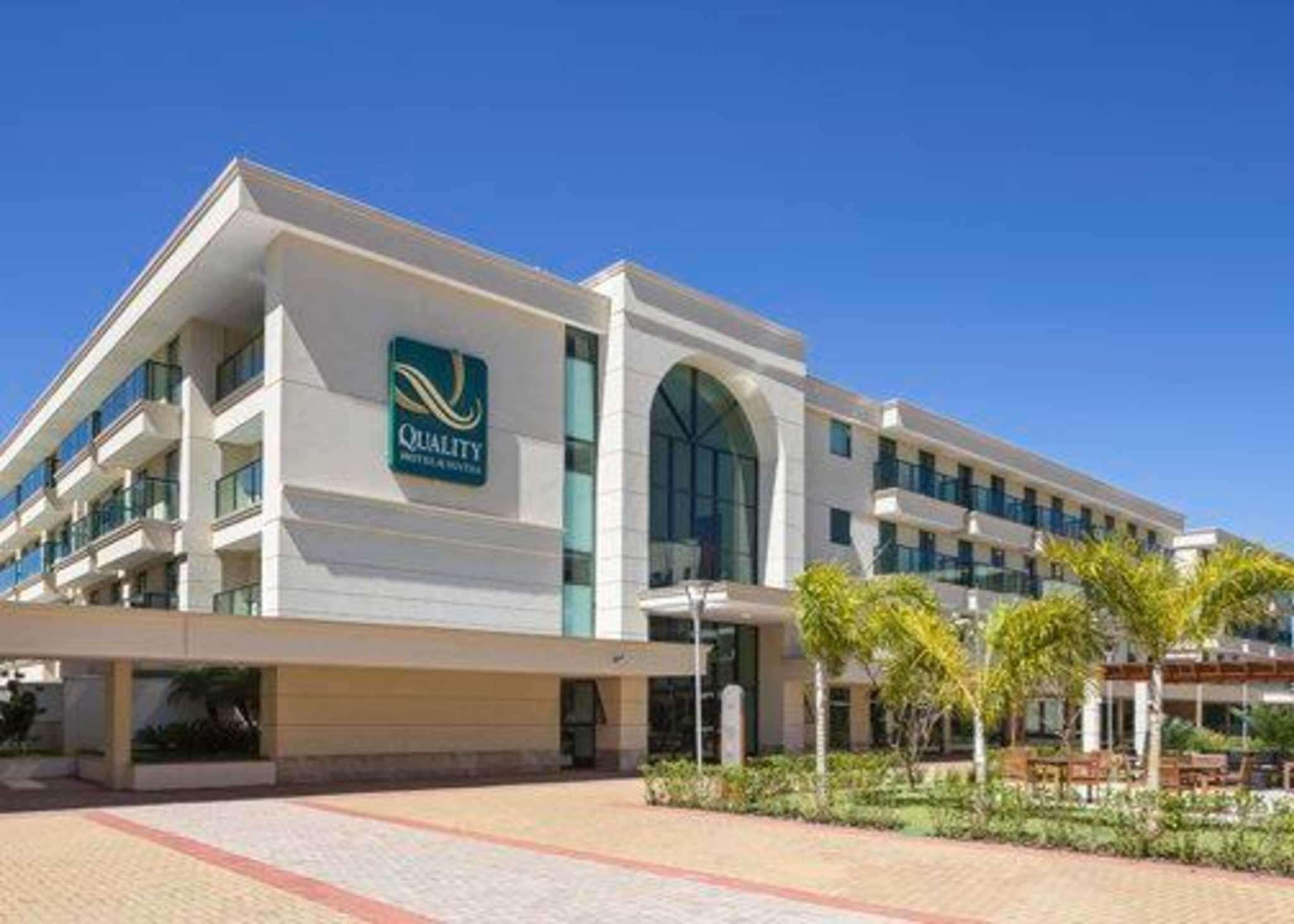 Quality Hotel & Suites Brasília Exterior photo