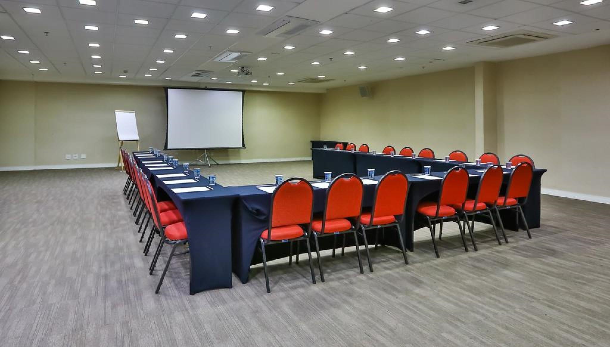 Quality Hotel & Suites Brasília Exterior photo