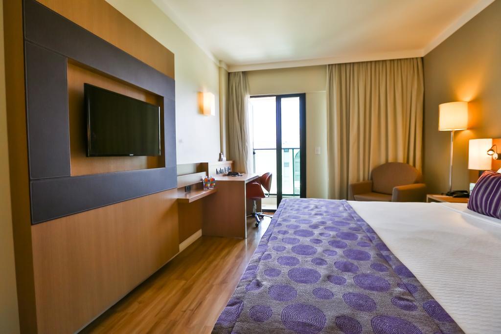 Quality Hotel & Suites Brasília Exterior photo